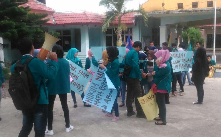 Aksi demo 