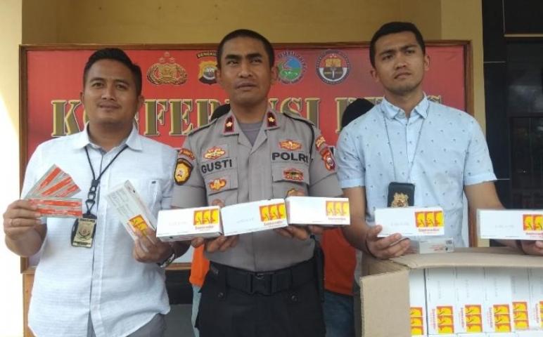 Hukum