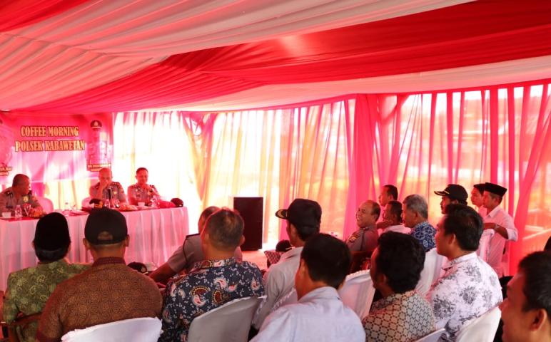 Hukum