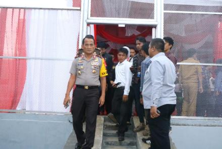 Hukum