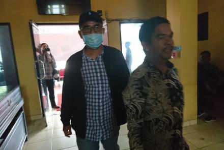 Hukum