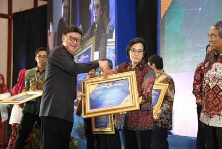Nasional