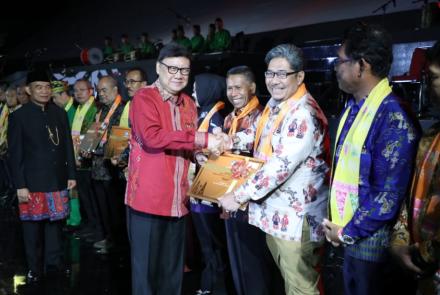 Nasional