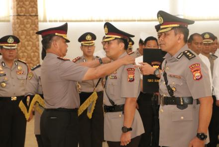 Hukum