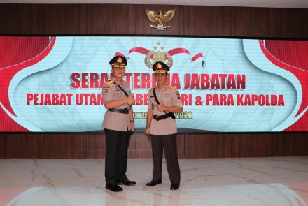 Hukum