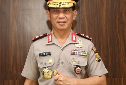 Hukum