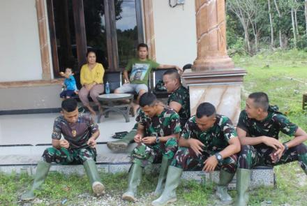 Personel TMMD Dihindangkan Kopi dan Makan Siang