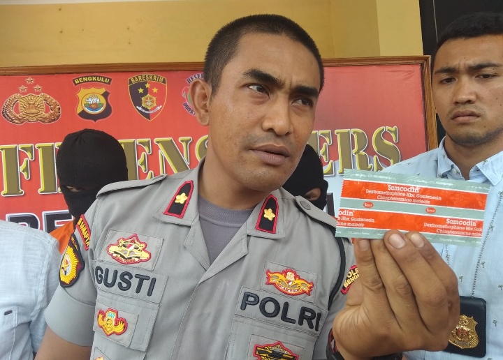 hukum