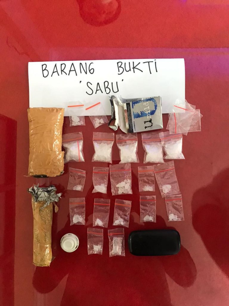 Hukum