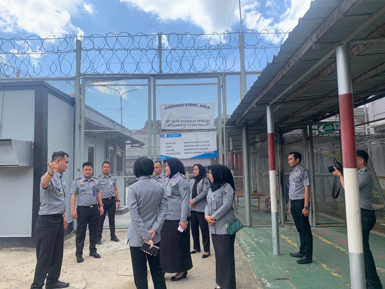 Pantau Kesiapan Pemilu, Tim Monitoring Kemenkumham Pastikan Lancar dan Kondusif