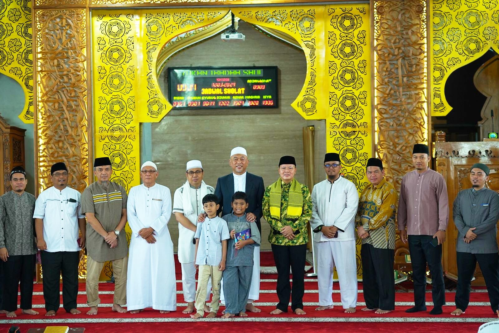 Gubernur Rohidin Buka Murokaz Al-Qur'an di Masjid Raya Baitul Izzah