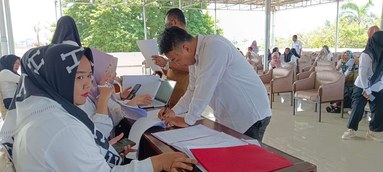 285 THL Terima SK Perpanjangan, ini Kata Ketua Komisi I DPRD Provinsi Bengkulu