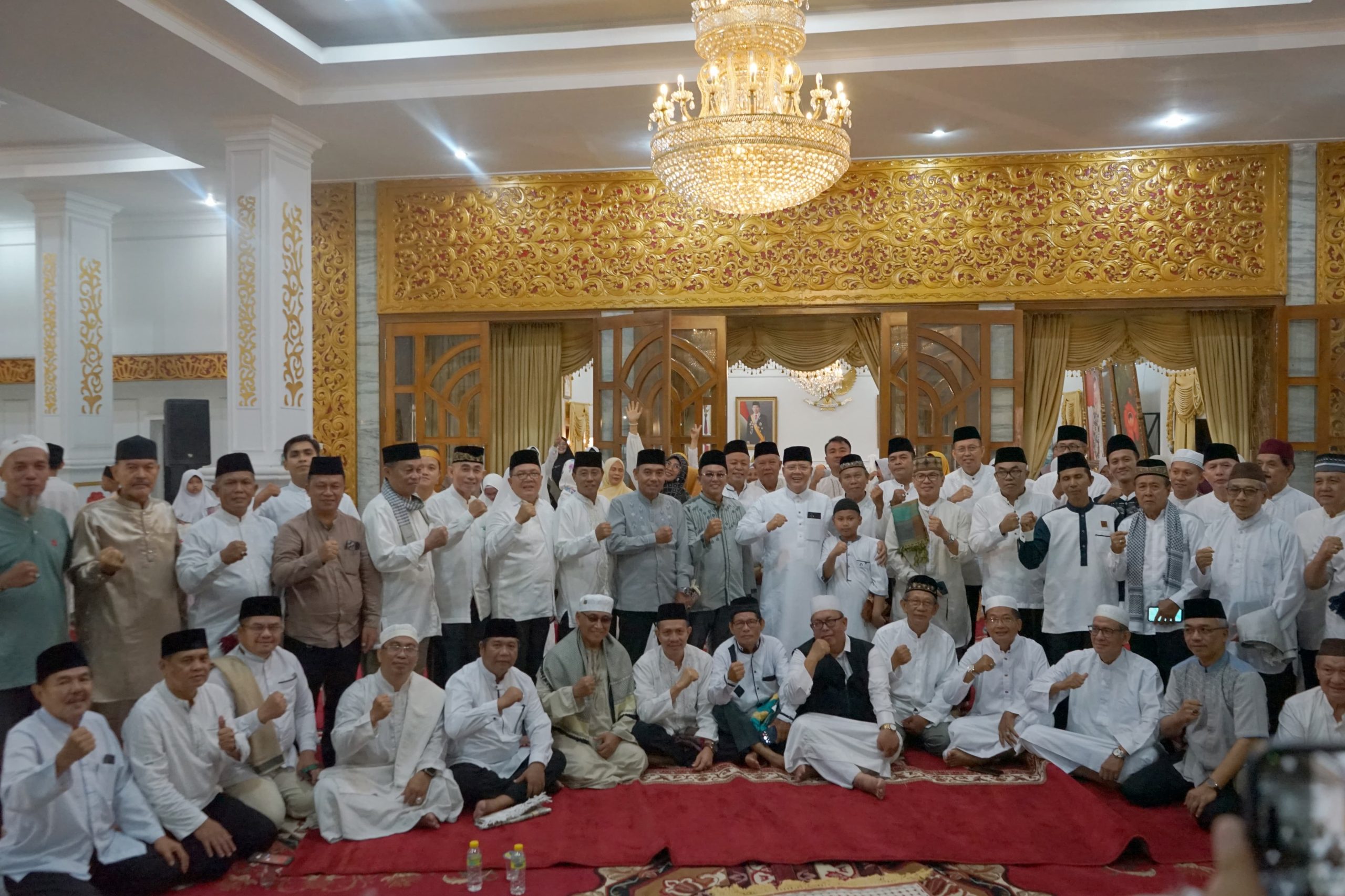 Bukber Bersama HIKMA, Gubernur Rohidin: Generasi Muda Harus Jadi Pemimpin dengan Pengaruh Positif dan Track Record yang Baik