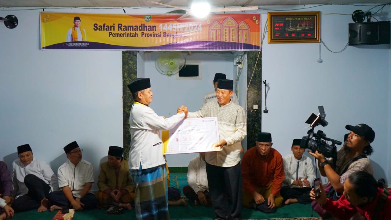 Pemprov Bengkulu Berikan Bantuan Dana Hibah untuk Al -Ikhlas Bengkulu Tengah