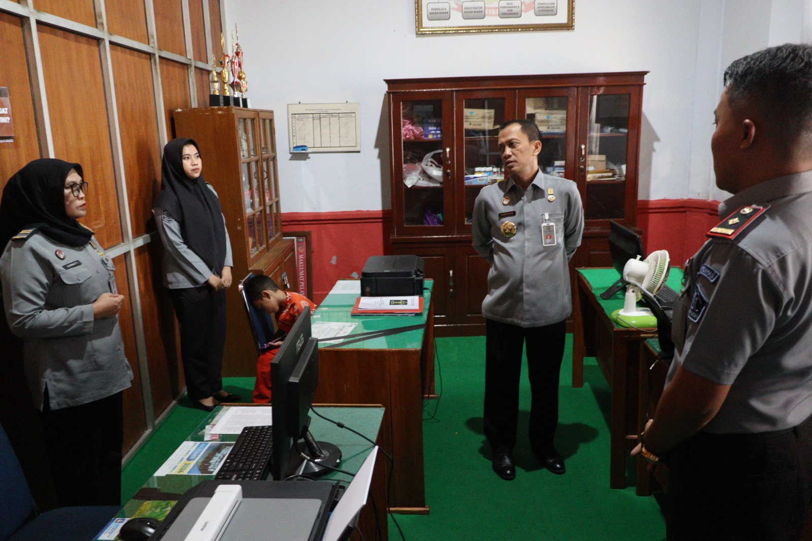 Tinjau Rumah Penyimpanan Benda Sitaan, Kakanwil Santosa Pastikan Terawat dan Terjaga dengan Baik