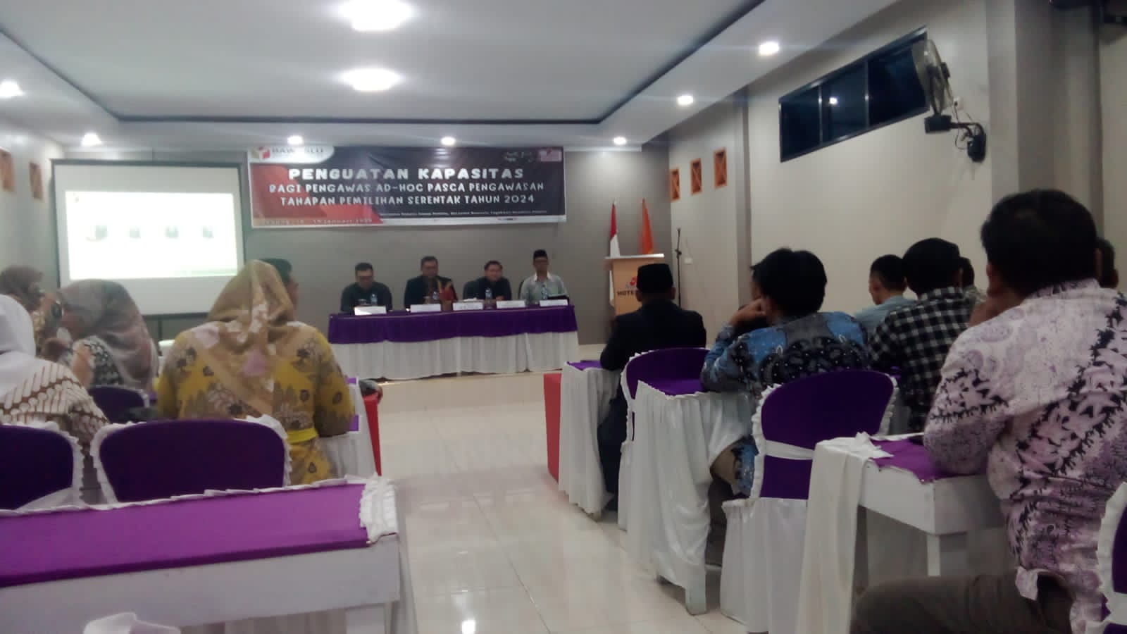 Bawaslu Kabupaten Lebong Gelar Penguatan Kapasitas bagi Pengawas Ad Hoc Pasca Pemilu Serentak 2024