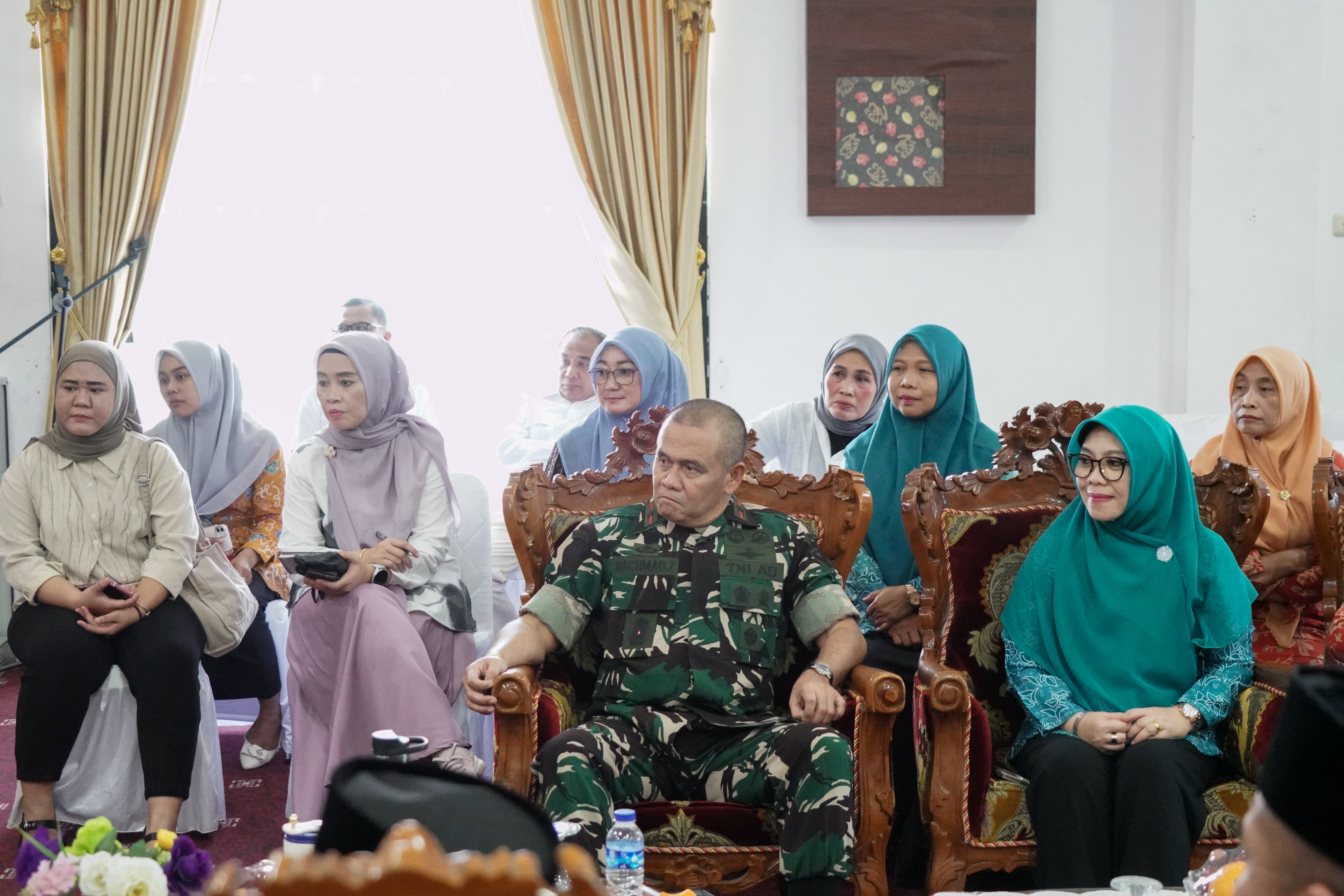 Prabowo Jemput Aspri ke Bengkulu, Helmi Hasan Titip Pesan Ini