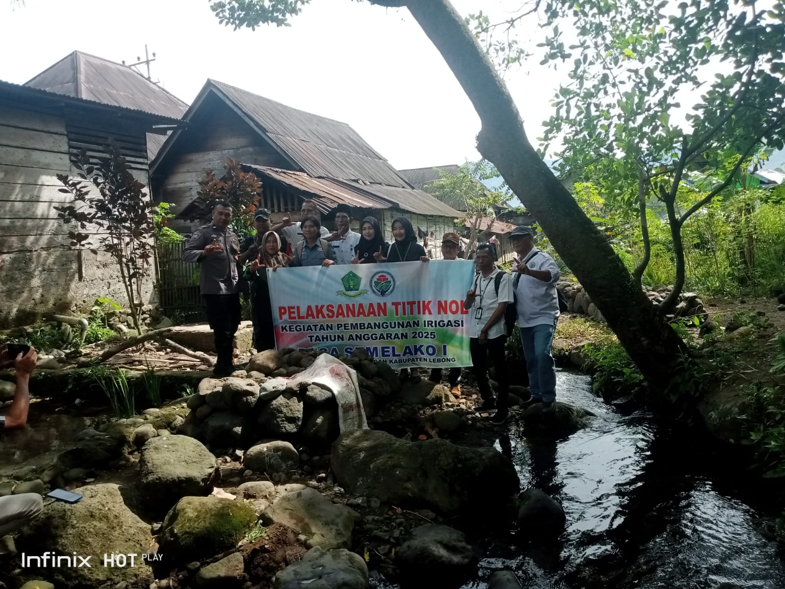 Akses Air Lancar, Pemdes Semelako 1 Lakukan Pembangunan Irigasi