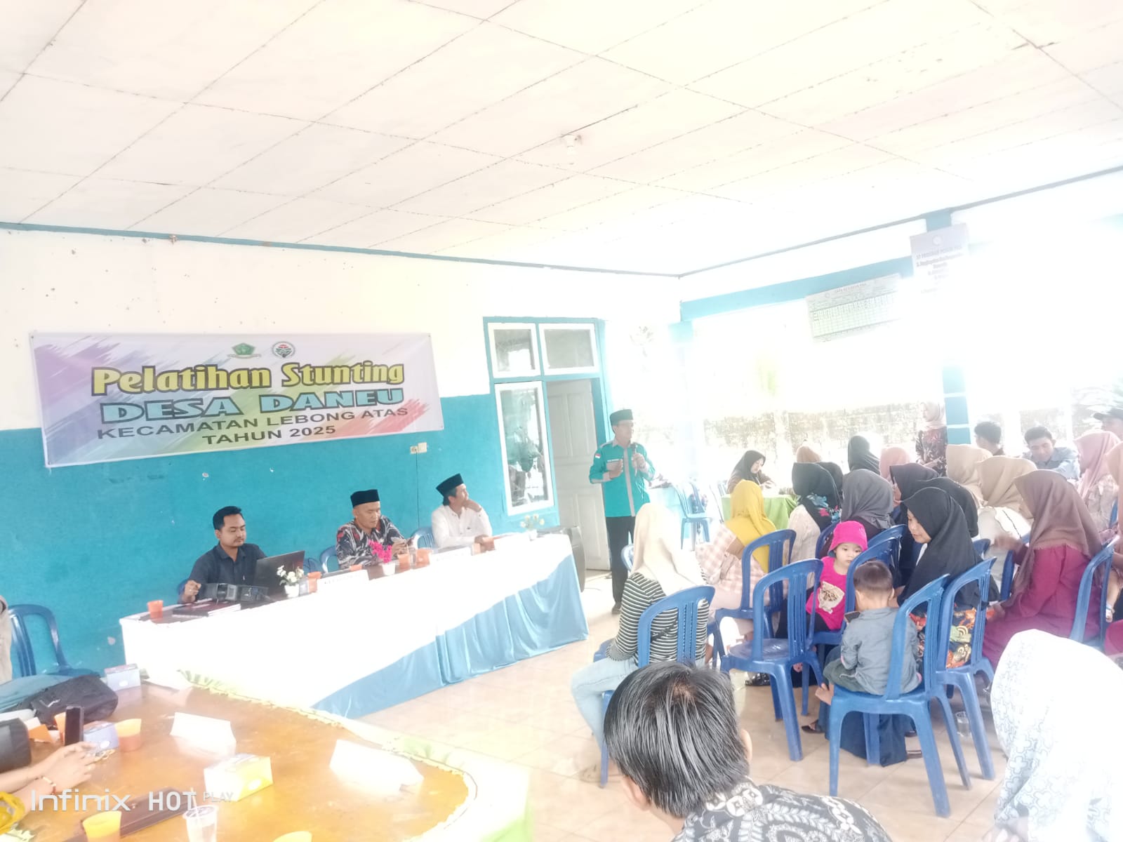 Tingkatkan Kualitas Kesehatan Anak, Pemdes Daneu Gelar Pelatihan Stunting