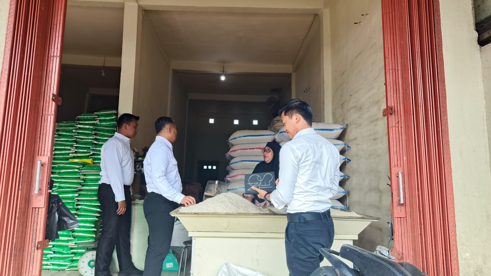 Jelang Tahun Baru, Satgas Pangan Polres Kepahiang Pantau Peredaran Beras