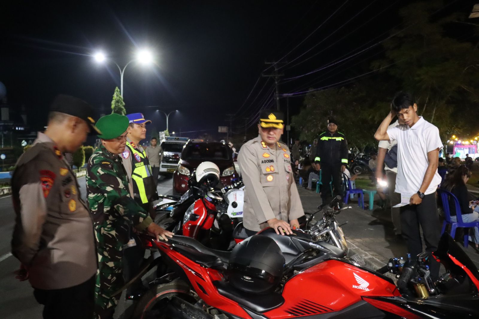 Ciptakan Situasi Kamtibmas Aman Selama Ramadhan, Kapolres Lebong Pimpin Langsung Patroli Gabungan