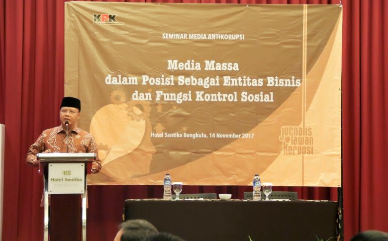 Hukum