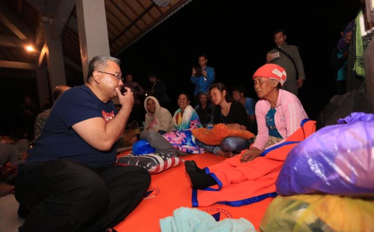 nasional    
