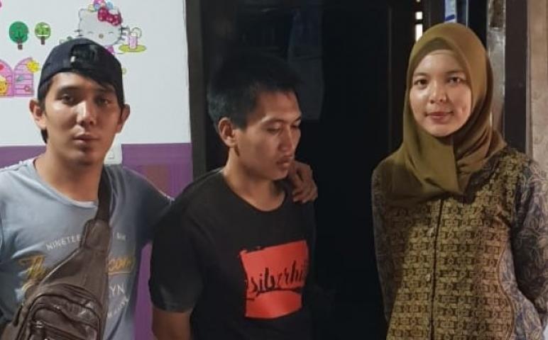 Hukum