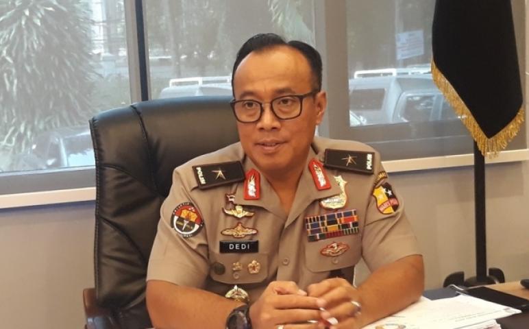 Hukum