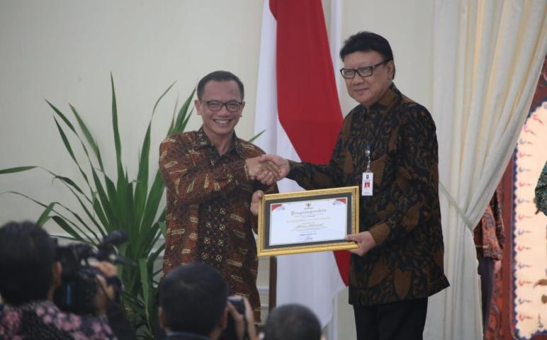 nasional