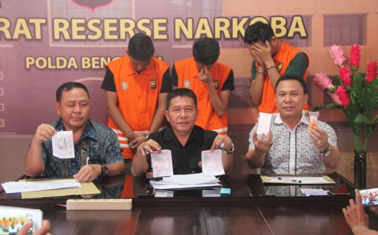 Hukum 