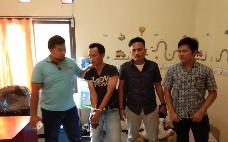 Hukum