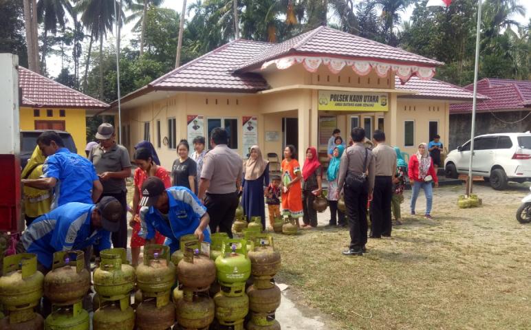 Hukum