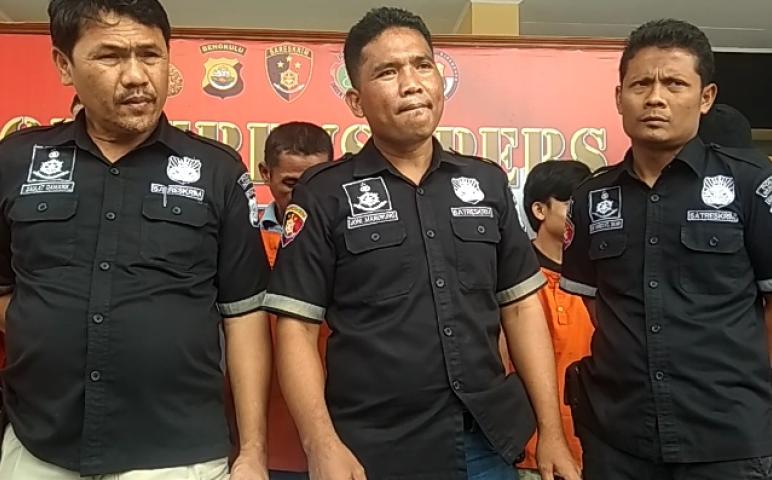Hukum 