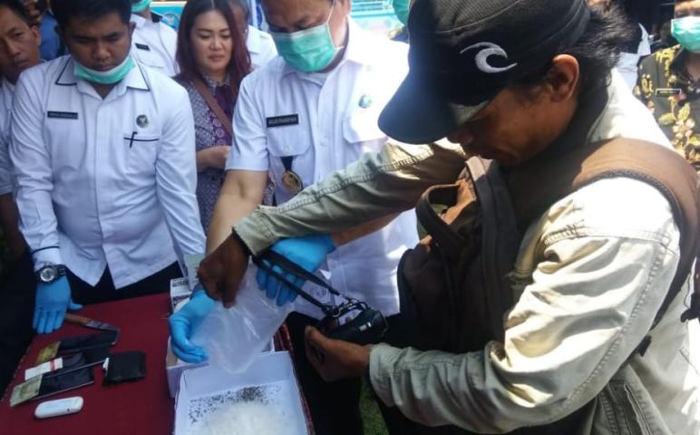 Hukum
