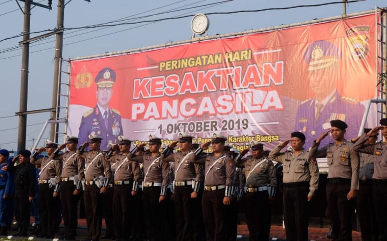 Hukum
