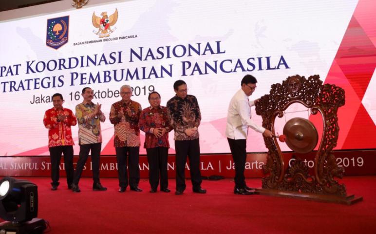 Nasional