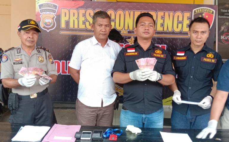 Hukum 