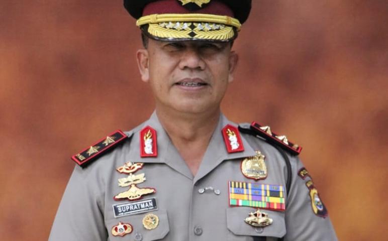 Hukum