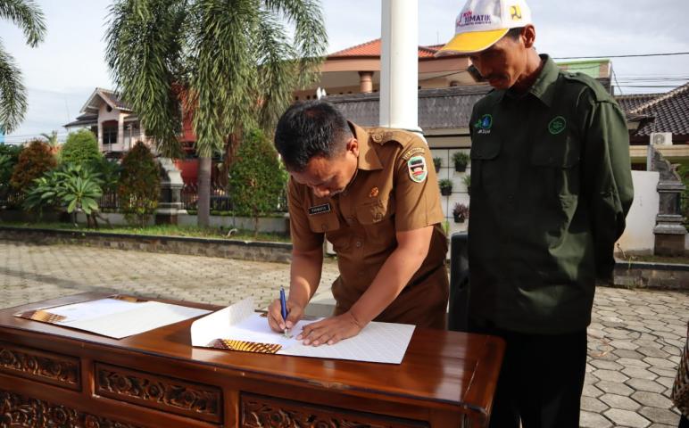 Kepala Dinas Pendidikan Purwakarta Purwanto