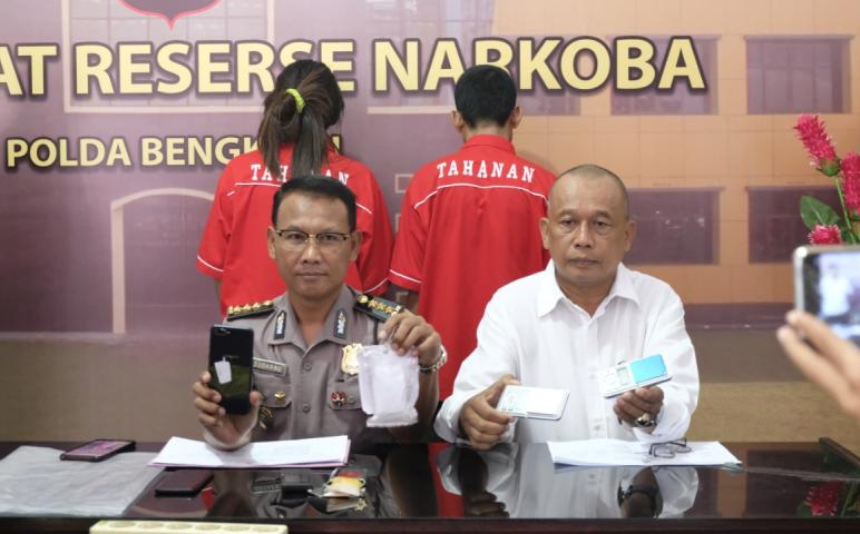 Hukum