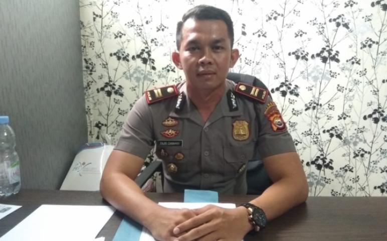 Hukum