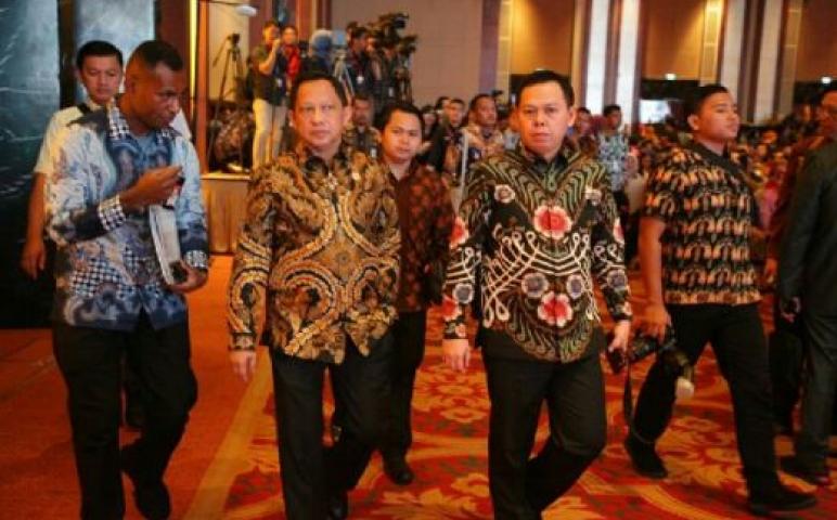 Nasional
