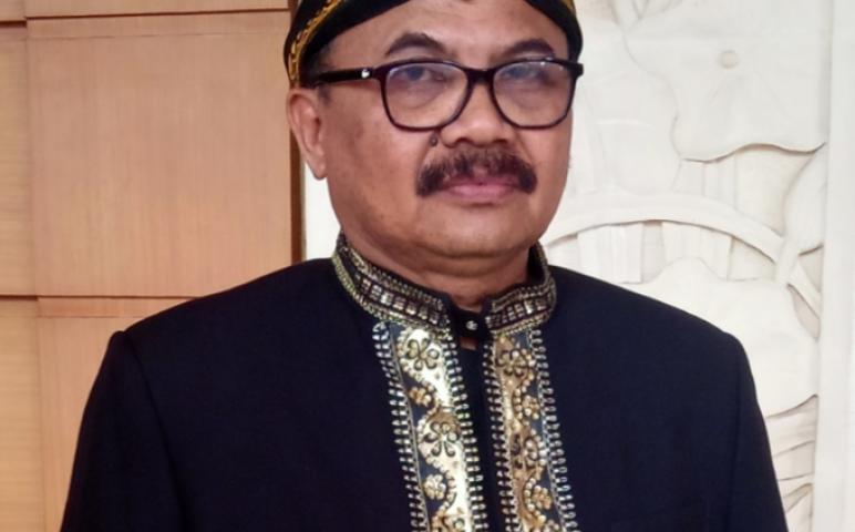 Nasional