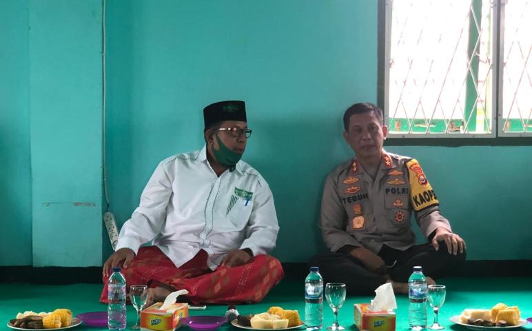 Hukum