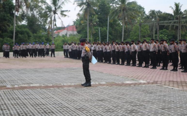 Hukum