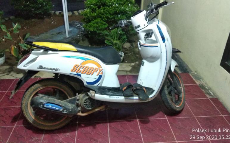 Hukum