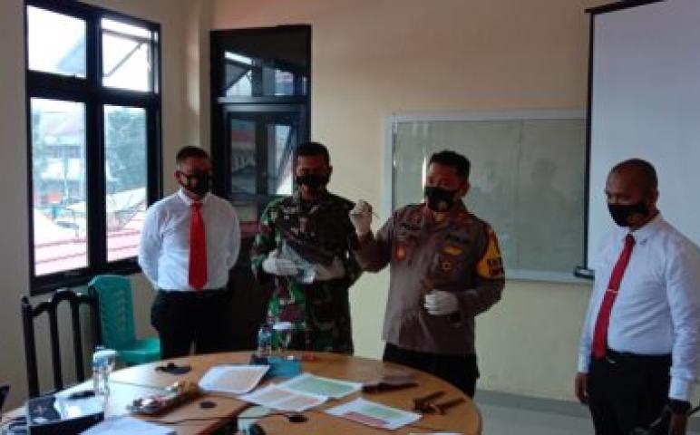 Hukum
