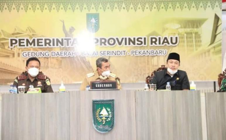 Ketua DPRD Provinsi Riau Hadiri Rapat Koordinasi Bersama Secara Virtual Dengan Menkopolhukam