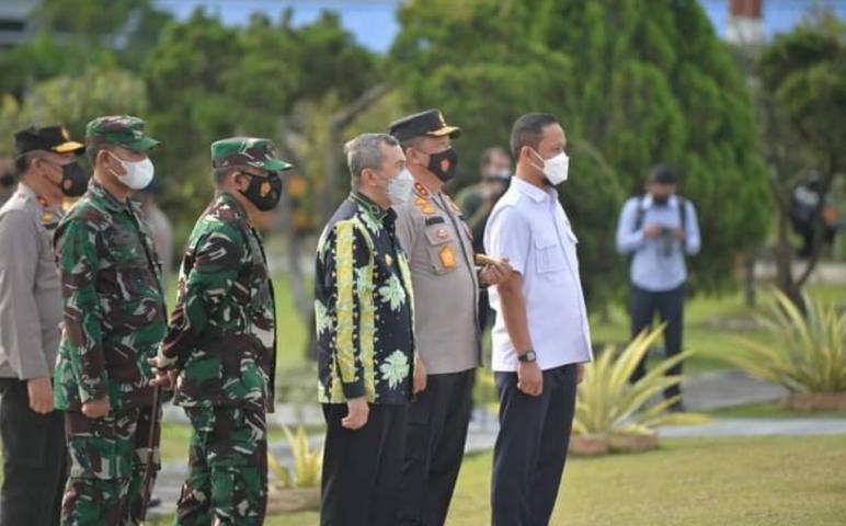 Setelah Kunker, Wakil Ketua DPRD Riau Antar Kepulangan Wakapolri